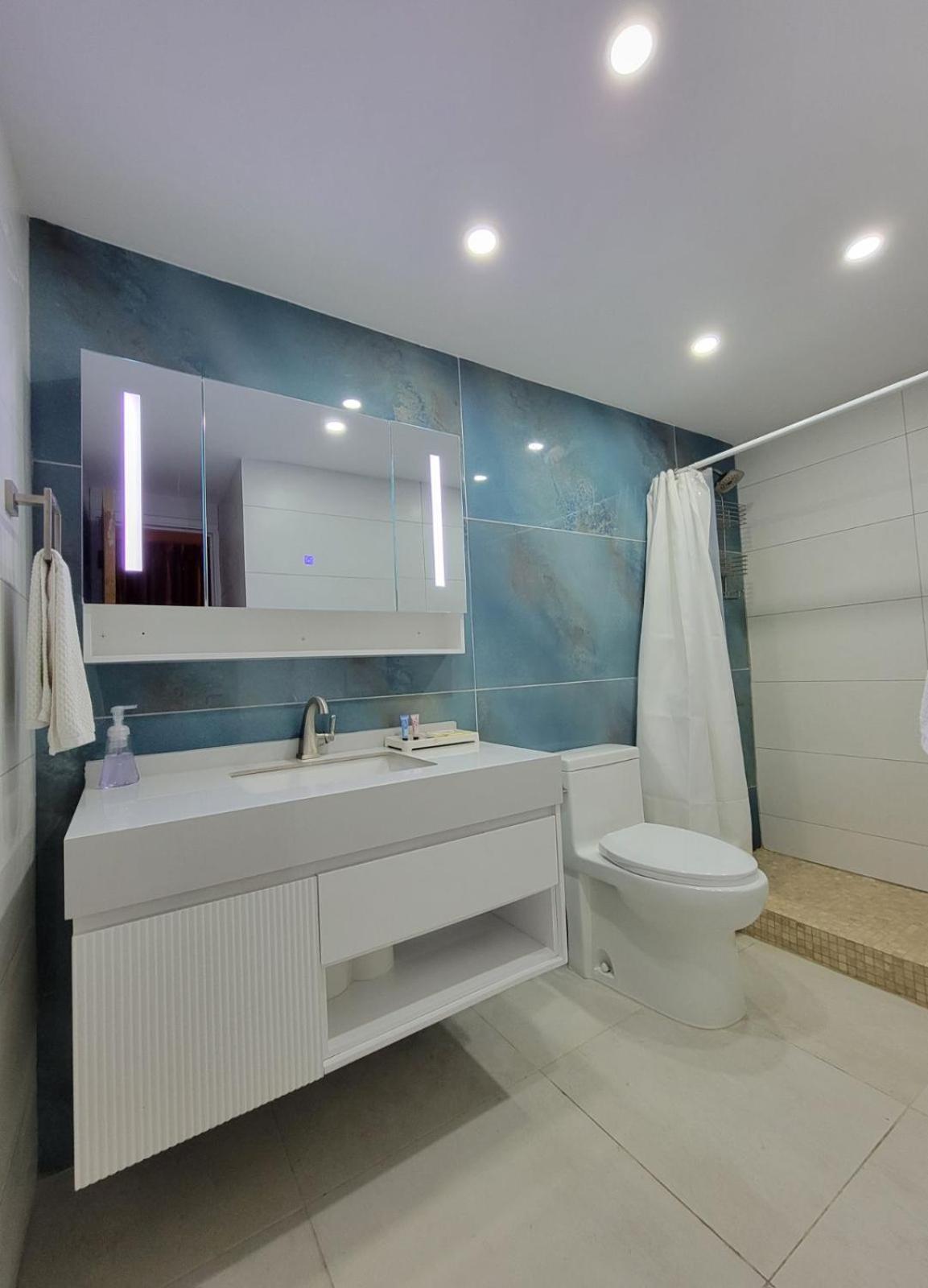 Bv103 - Amazing Oceanfront Condo Steps From Beach Humacao Eksteriør billede